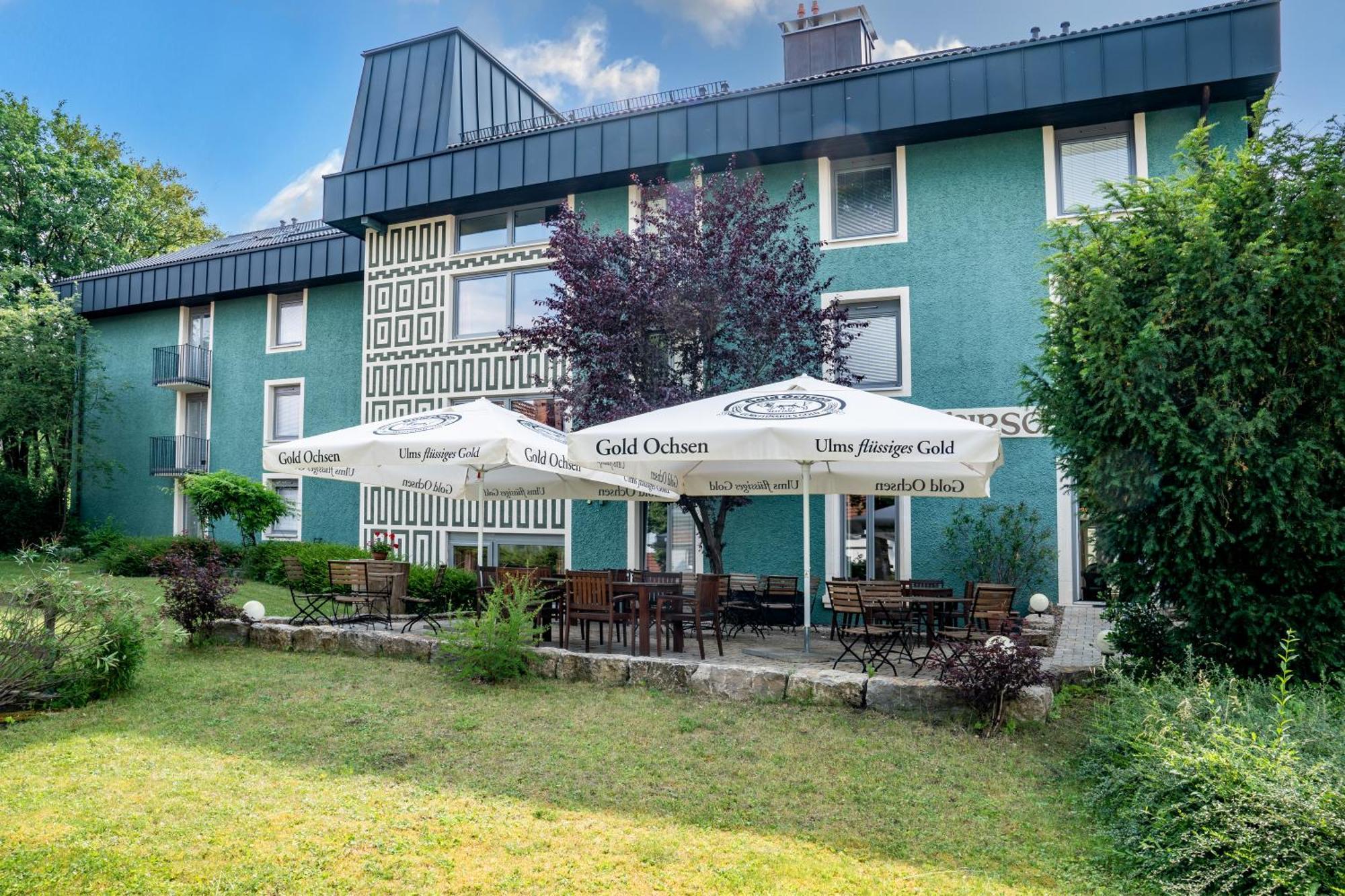 Akzent Hotel Restaurant Hirsch Heidenheim an der Brenz Esterno foto