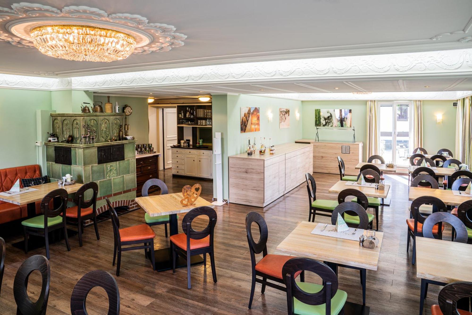 Akzent Hotel Restaurant Hirsch Heidenheim an der Brenz Esterno foto