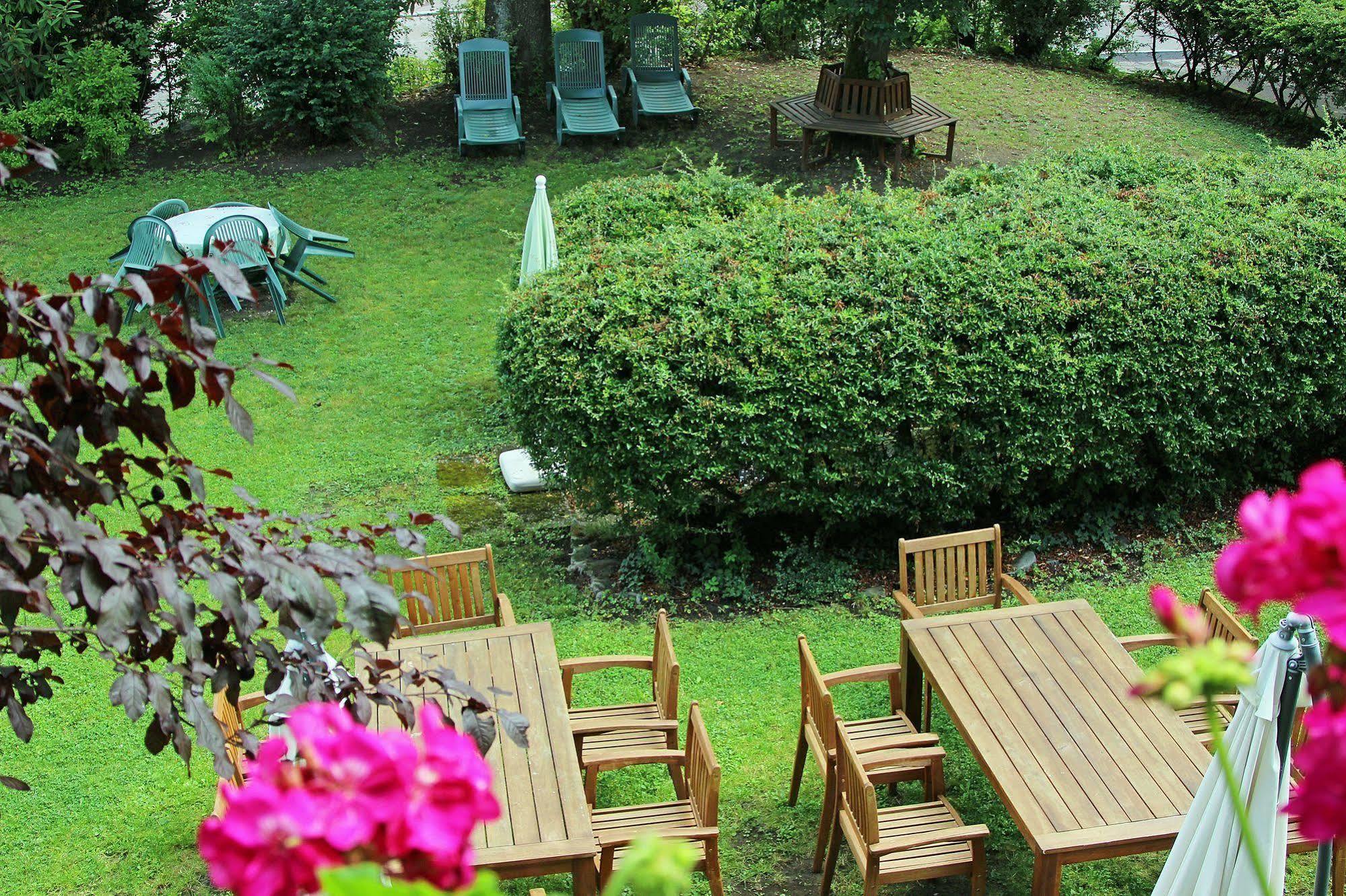Akzent Hotel Restaurant Hirsch Heidenheim an der Brenz Esterno foto